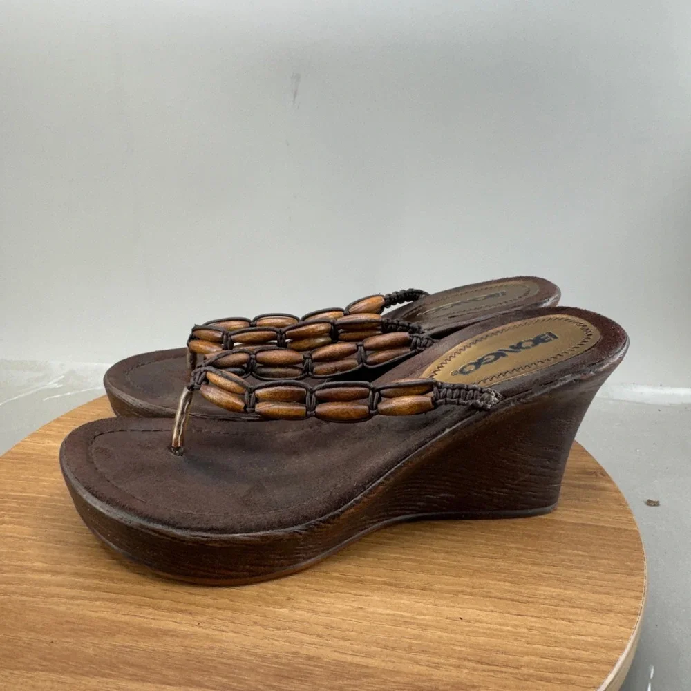 Bongo Wedge Platform Sandals Brown Beaded Y2K Boho Bohemian Summer Thong Heels